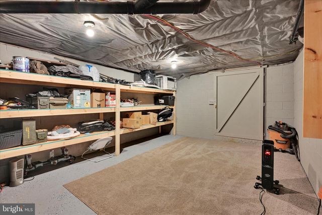 137 E HIGH ST, Womelsdorf, PA 19567