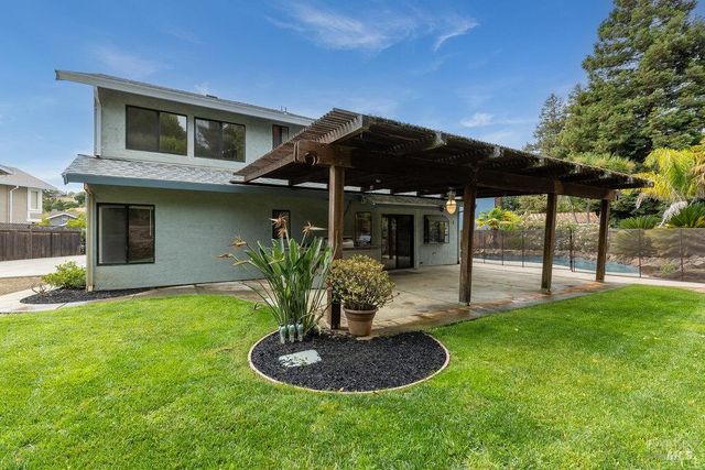 813 Campas Ct, Benicia, CA 94510