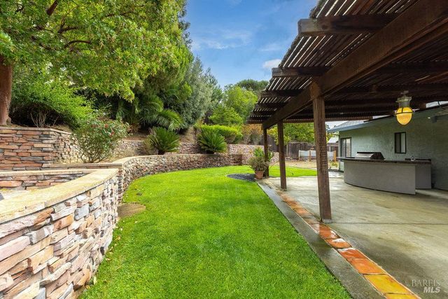 813 Campas Ct, Benicia, CA 94510