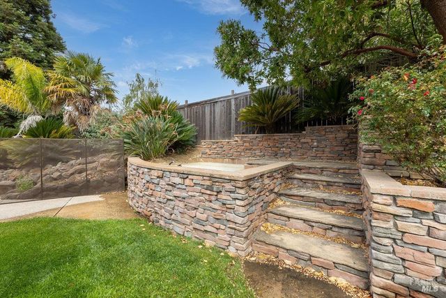 813 Campas Ct, Benicia, CA 94510