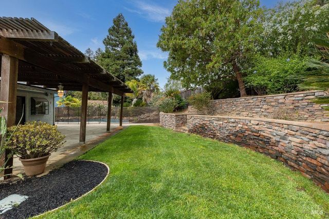 813 Campas Ct, Benicia, CA 94510