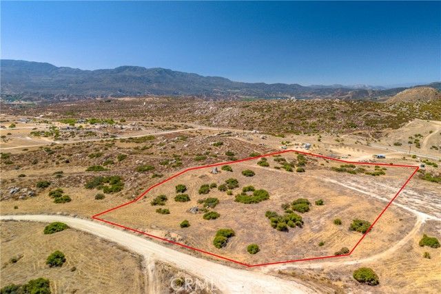 41185 Jojoba Hills Circle, Aguanga, CA 92536