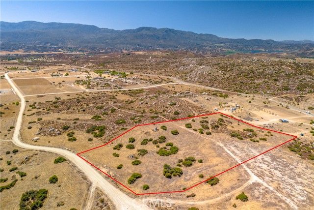 41185 Jojoba Hills Circle, Aguanga, CA 92536