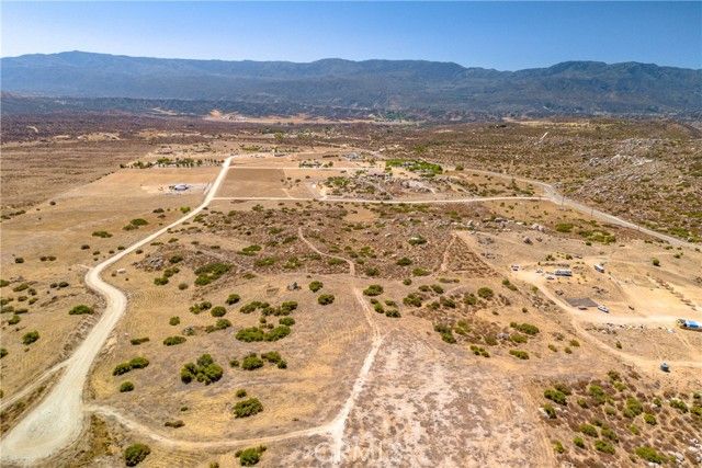 41185 Jojoba Hills Circle, Aguanga, CA 92536