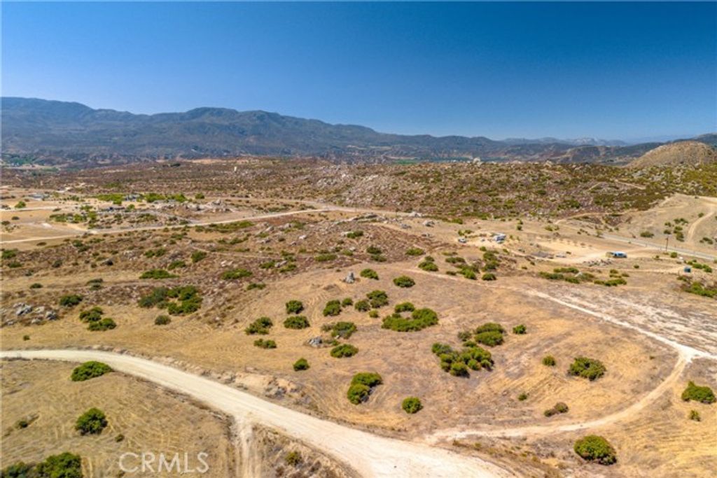 41185 Jojoba Hills Circle, Aguanga, CA 92536