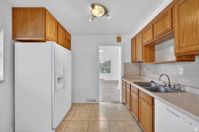 971 E 3900 S, Millcreek, UT 84124