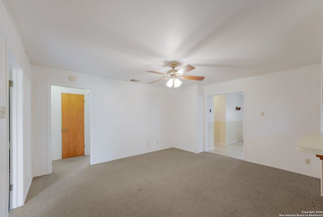 795 Renee St, Seguin, TX 78155