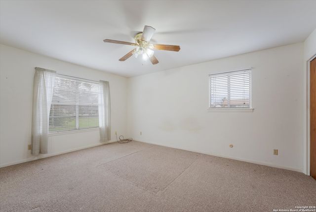 795 Renee St, Seguin, TX 78155