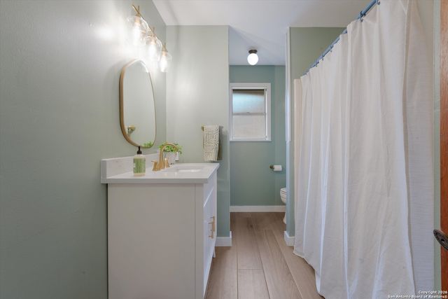 795 Renee St, Seguin, TX 78155