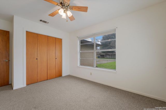 795 Renee St, Seguin, TX 78155