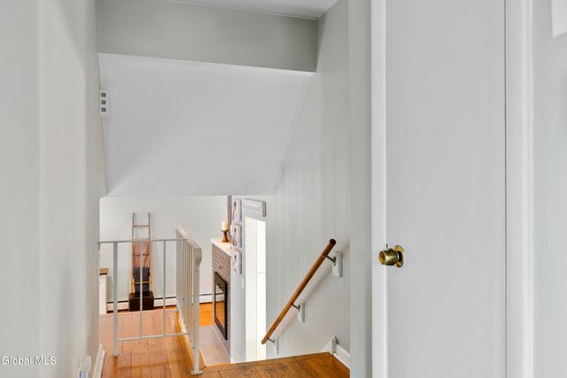 27 Davis Avenue, Albany, NY 12203