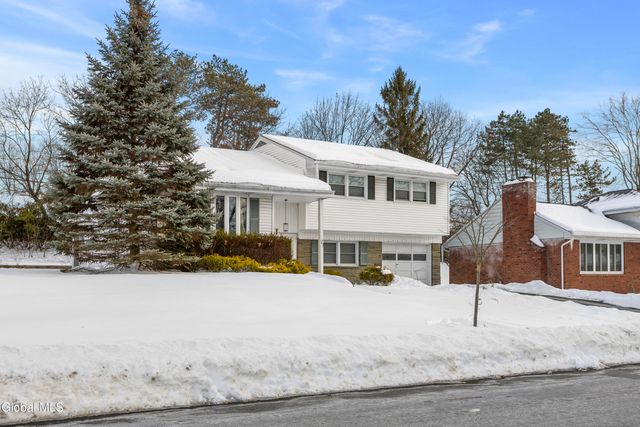 27 Davis Avenue, Albany, NY 12203