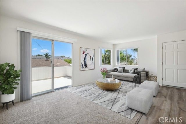 375 Woodland Pl C, Costa Mesa, CA 92627