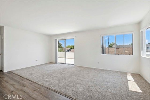 375 Woodland Pl C, Costa Mesa, CA 92627