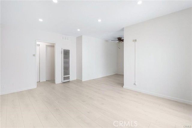 580 W Stocker Street 6, Glendale, CA 91202