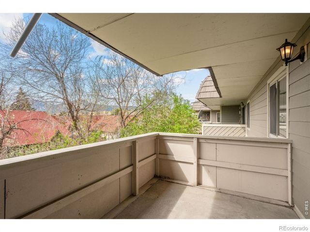 3120 Corona Trail 206, Boulder, CO 80301