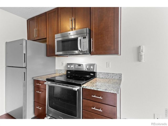 3120 Corona Trail 206, Boulder, CO 80301