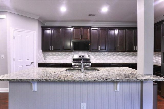 364 Causeway Court, Suwanee, GA 30024
