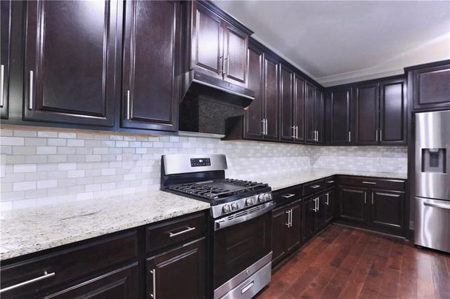 364 Causeway Court, Suwanee, GA 30024