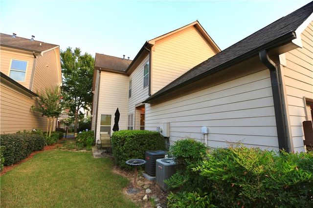 364 Causeway Court, Suwanee, GA 30024
