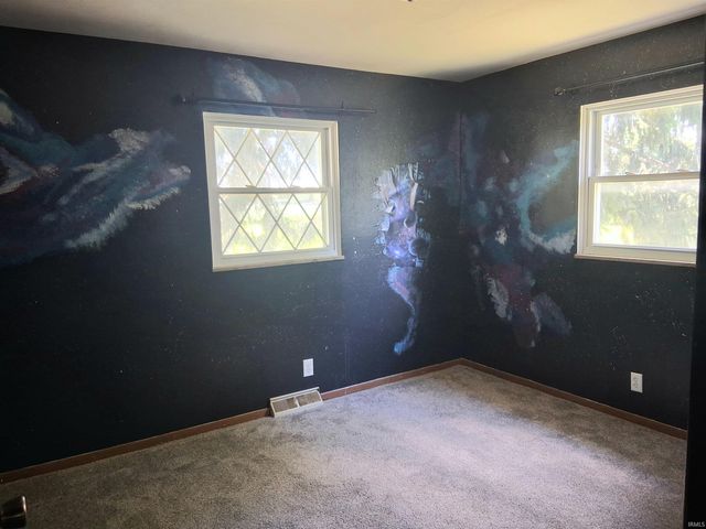 9161 N Raider Road, Middletown, IN 47356