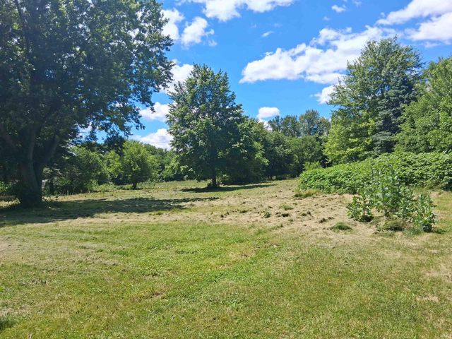 9161 N Raider Road, Middletown, IN 47356