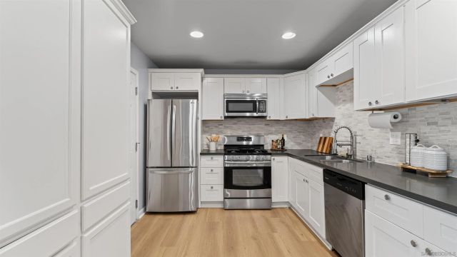 180 Fifth Ave, Chula Vista, CA 91910