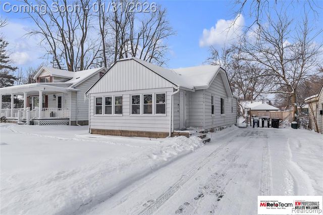 20019 Macarthur Street, Redford, MI 48240
