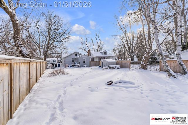 20019 Macarthur Street, Redford, MI 48240