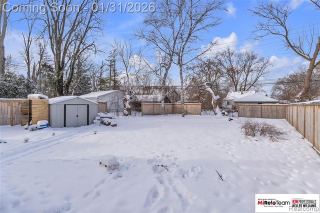 20019 Macarthur Street, Redford, MI 48240