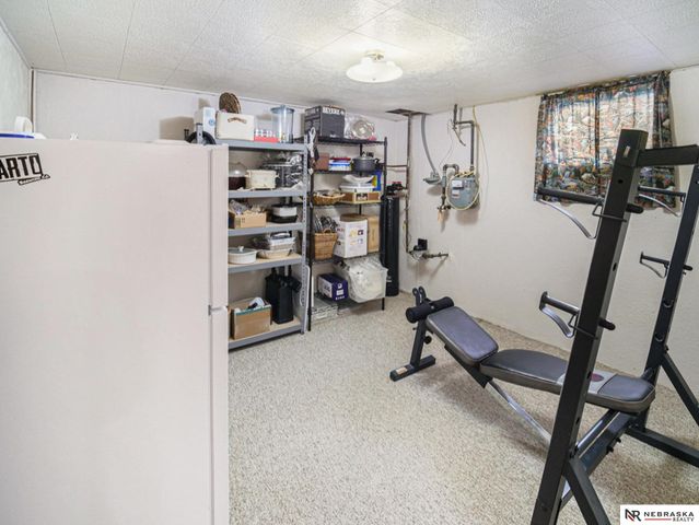 7030 Orchard Street, Lincoln, NE 68505