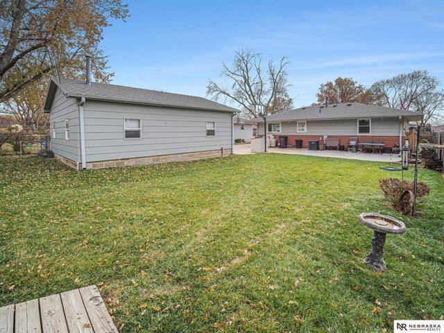 7030 Orchard Street, Lincoln, NE 68505