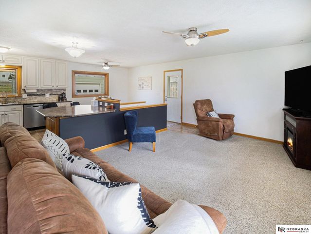 7030 Orchard Street, Lincoln, NE 68505