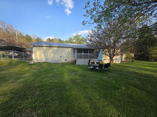 1592 Old Stage Road, Spring City, TN 37381