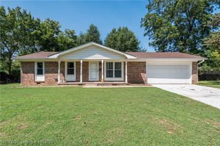 1732 Eastgate Estates, Van Buren, AR 72956