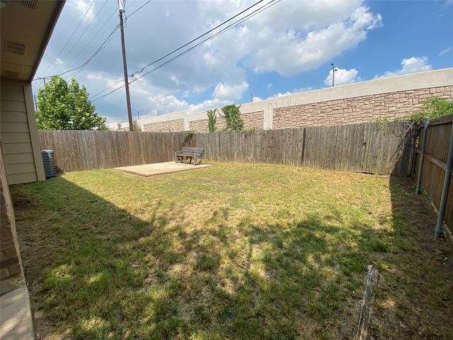 9842 Camfield Avenue, Frisco, TX 75033