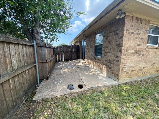 9842 Camfield Avenue, Frisco, TX 75033