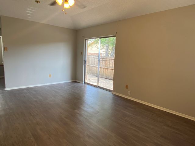 9842 Camfield Avenue, Frisco, TX 75033