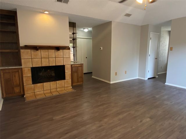 9842 Camfield Avenue, Frisco, TX 75033