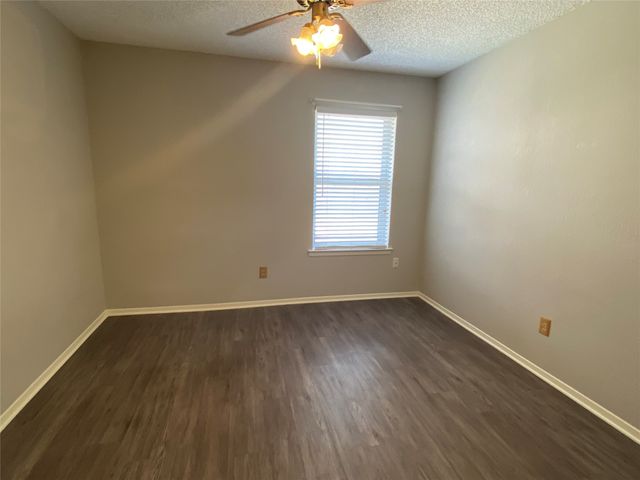 9842 Camfield Avenue, Frisco, TX 75033