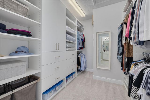 835 BURLINGTON AVENUE N, St Petersburg, FL 33701