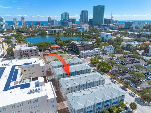 835 BURLINGTON AVENUE N, St Petersburg, FL 33701