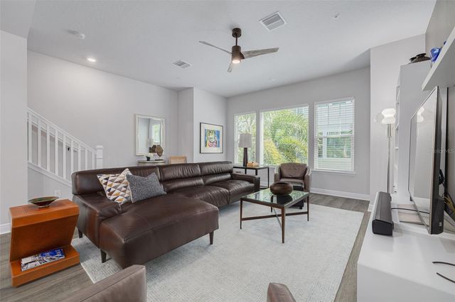 835 BURLINGTON AVENUE N, St Petersburg, FL 33701