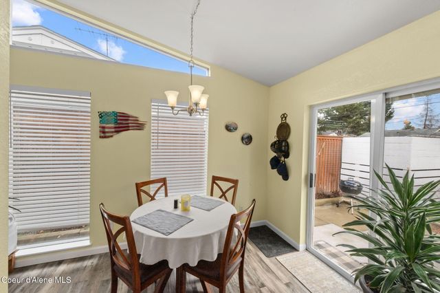 2812 N FRANCIS ST, Coeur D'alene, ID 83814