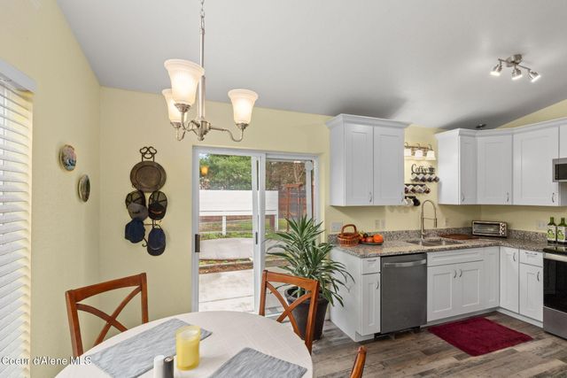 2812 N FRANCIS ST, Coeur D'alene, ID 83814