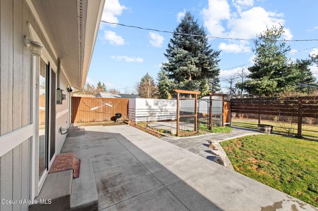 2812 N FRANCIS ST, Coeur D'alene, ID 83814