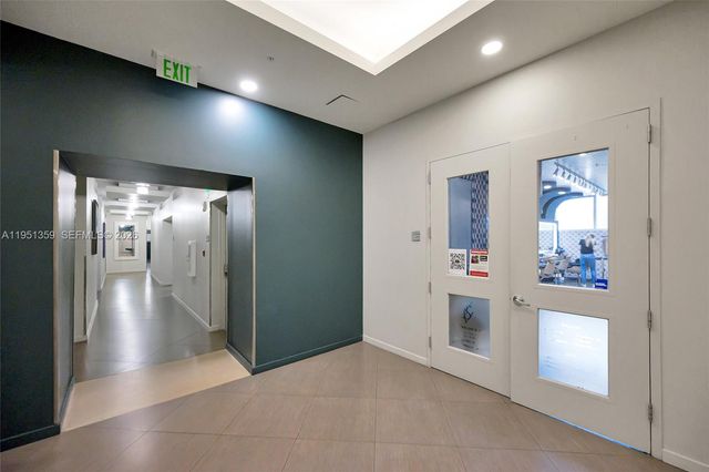 1900 N BAYSHORE DR, Miami, FL 33132