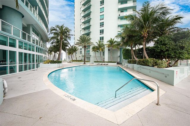 1900 N BAYSHORE DR, Miami, FL 33132