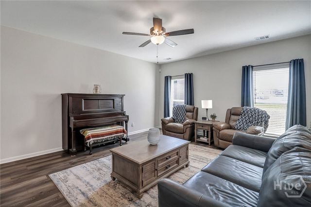 114 Chalk Farm Way, Bloomingdale, GA 31302