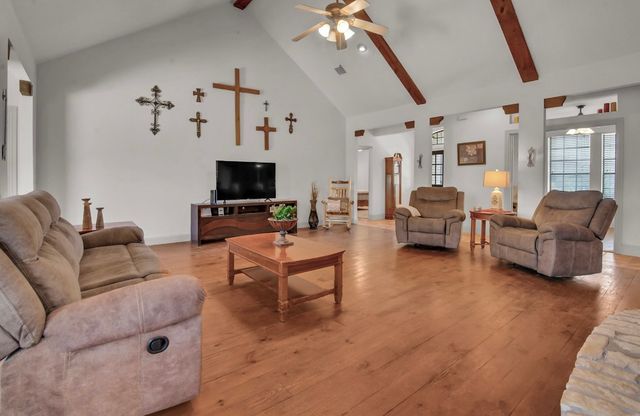 149 Owen Lane, Van Alstyne, TX 75495